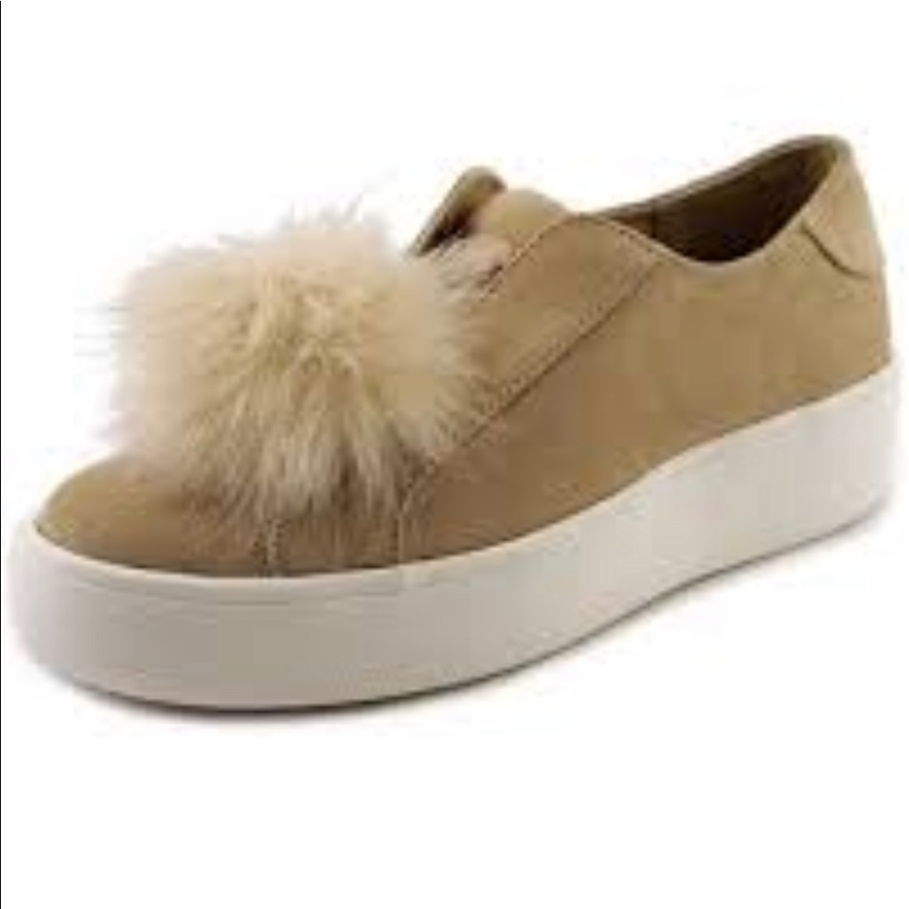 STEVE MADDEN POM POM SNEAKERS BRYANNE PLATFORM SIZE 7.5